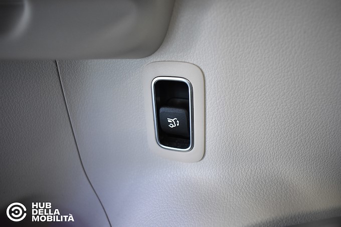 MERCEDES-BENZ GLA 200 d Automatic Sport Plus